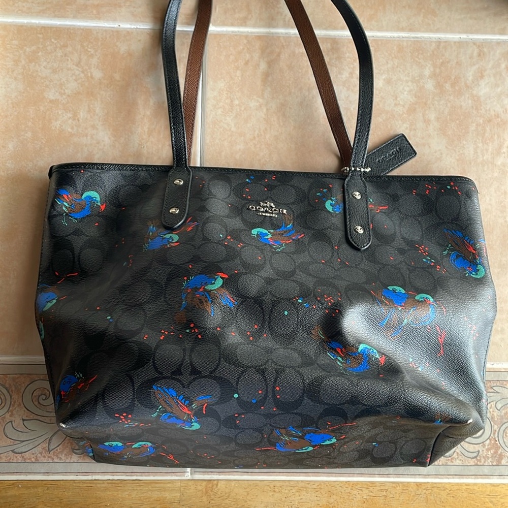 Black with Blue/Red Birds Signature Coach Tote Bag